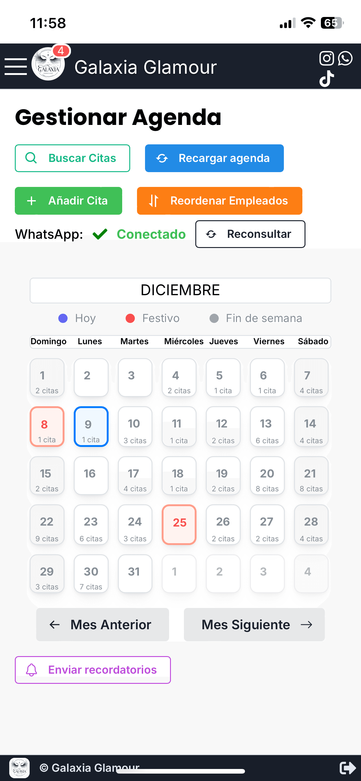 Panel de AgenditApp mostrando una agenda y recordatorios